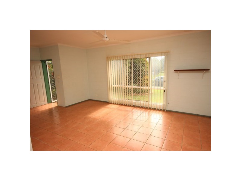 13 Farmer Street, Edmonton QLD 4869