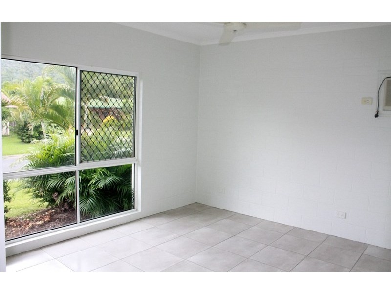 8 Halloran Close, Gordonvale QLD 4865