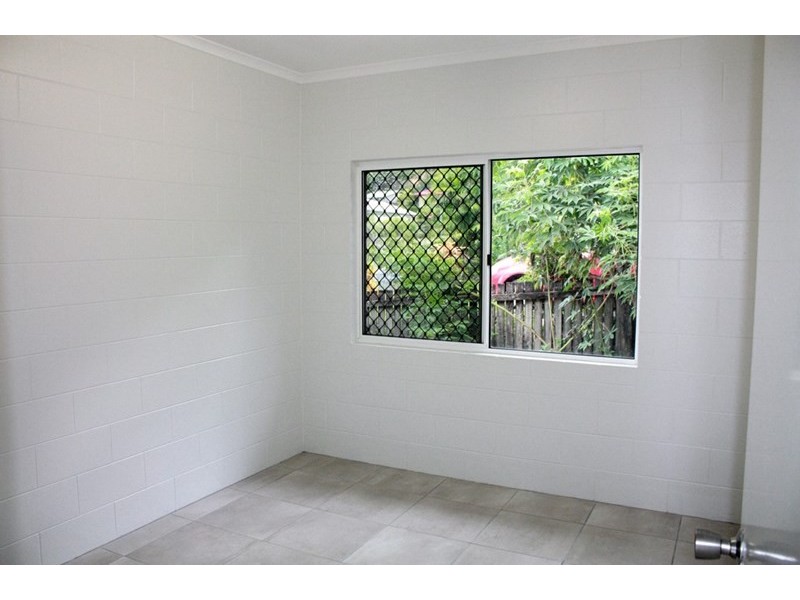 8 Halloran Close, Gordonvale QLD 4865