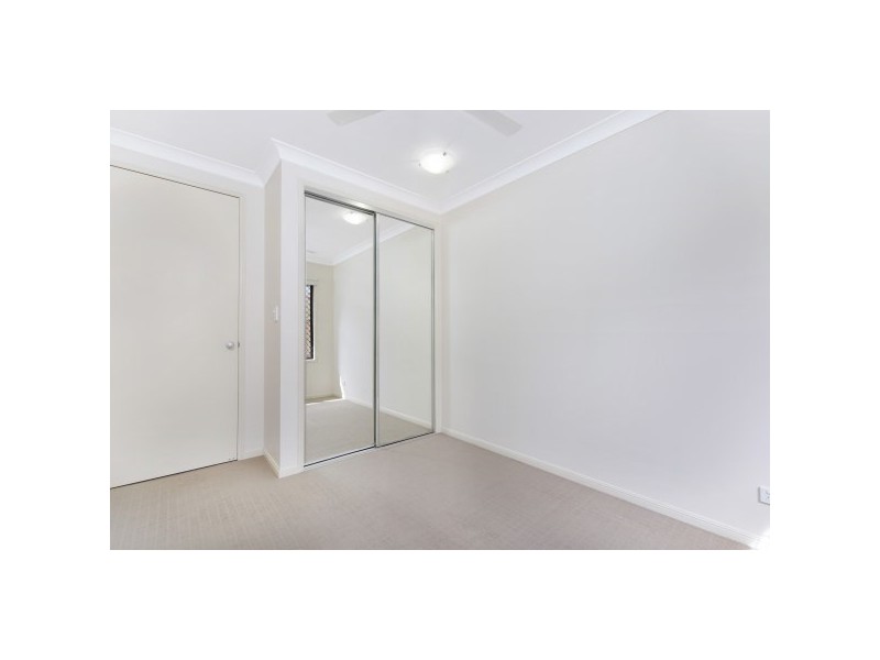 16 Starr Close, Bentley Park QLD 4869