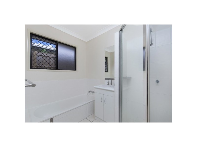 16 Starr Close, Bentley Park QLD 4869