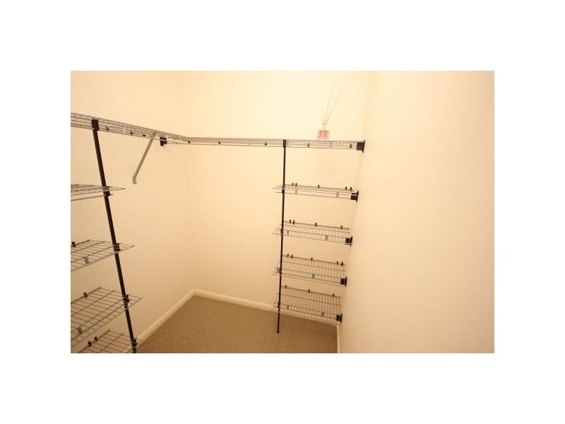 16 Starr Close, Bentley Park QLD 4869