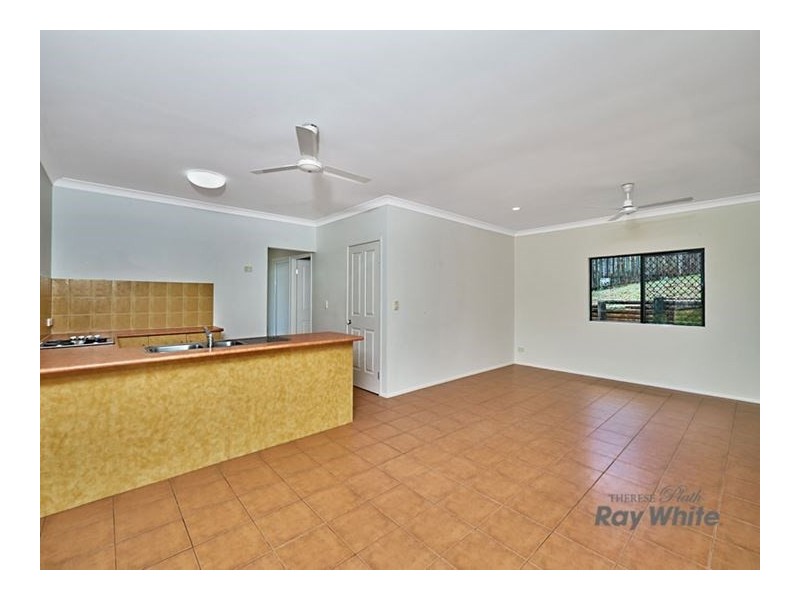 Bentley Park QLD 4869