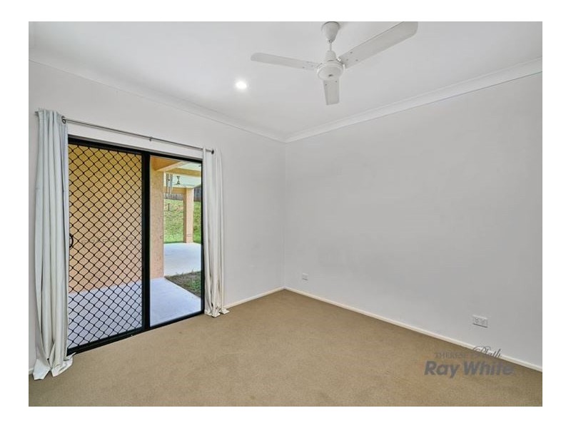 Bentley Park QLD 4869