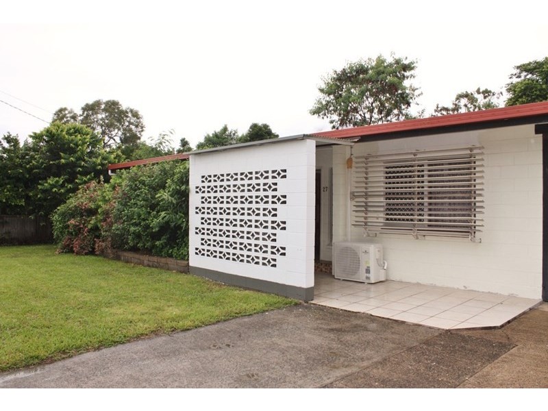 27 Mulligan Street, Manoora QLD 4870