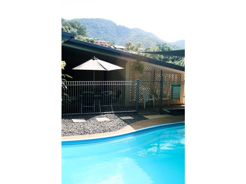 37 Currawong Street, Bayview Heights QLD 4868
