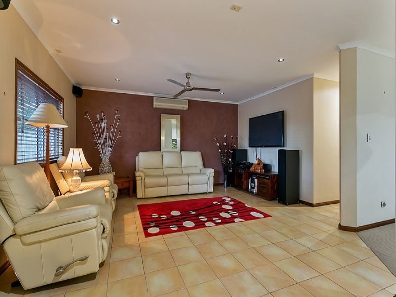 3 Dugong Close, Bentley Park QLD 4869