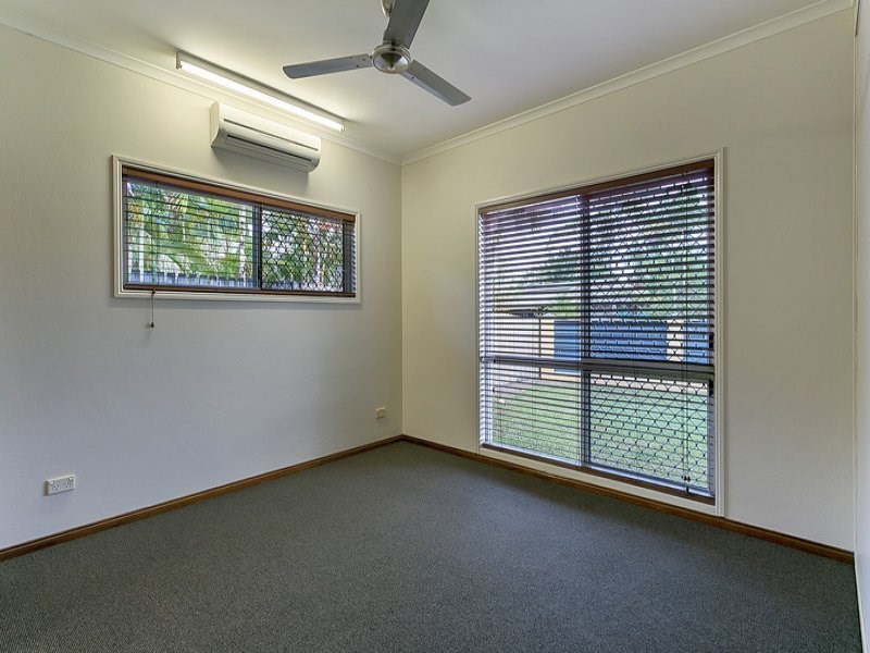 3 Dugong Close, Bentley Park QLD 4869