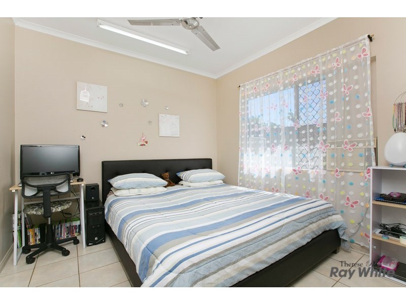 136 Robert Road, Bentley Park QLD 4869