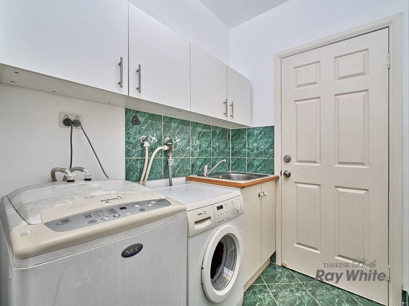 16 Newby Close, Edmonton QLD 4869