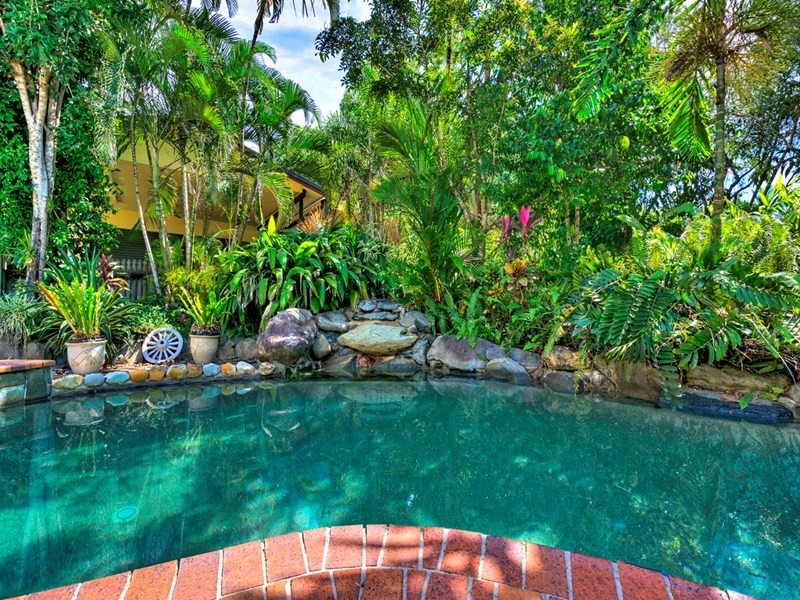 199-201 Dempsey Street, Gordonvale QLD 4865