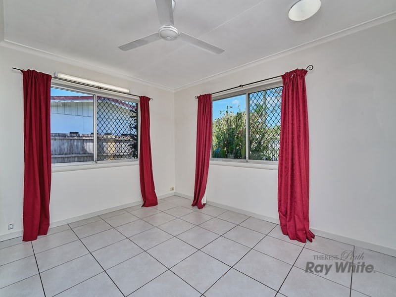145-147 McCormack Street, Manunda QLD 4870