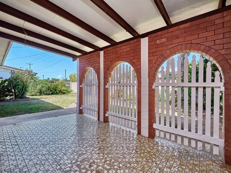 145-147 McCormack Street, Manunda QLD 4870