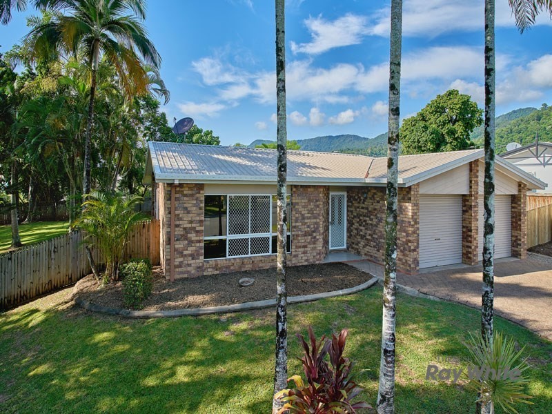 1 Summer Hill Drive, Mooroobool QLD 4870
