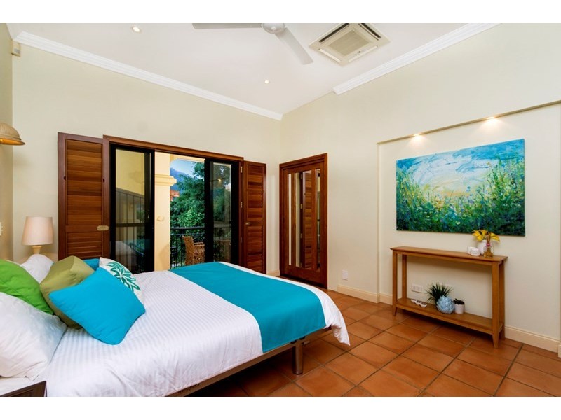 Redlynch QLD 4870