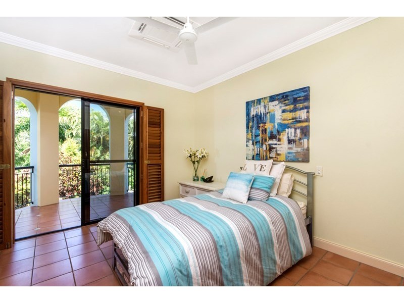 Redlynch QLD 4870