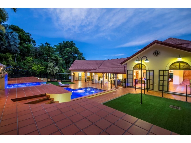 Redlynch QLD 4870