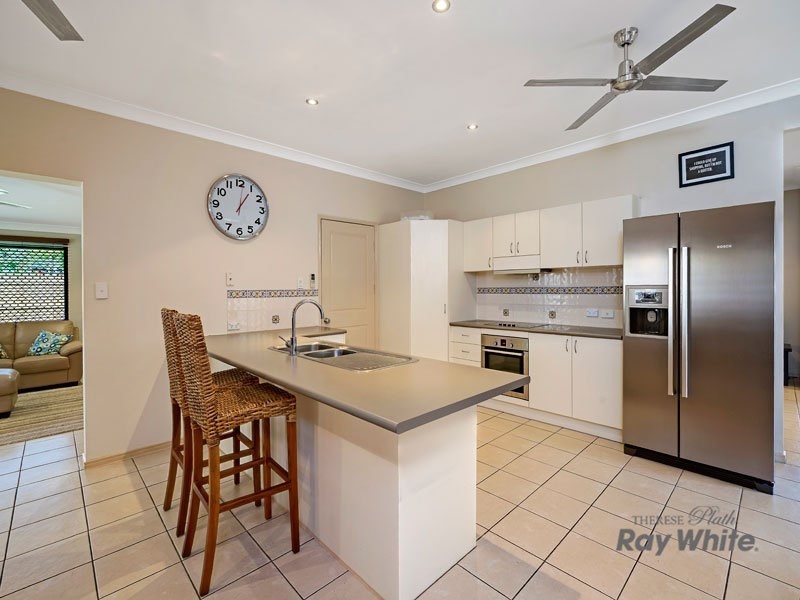 18 Arkendeith Drive, Edmonton QLD 4869