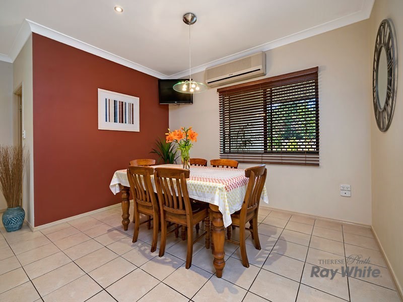 18 Arkendeith Drive, Edmonton QLD 4869