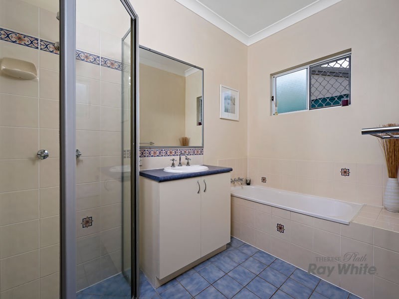 18 Arkendeith Drive, Edmonton QLD 4869