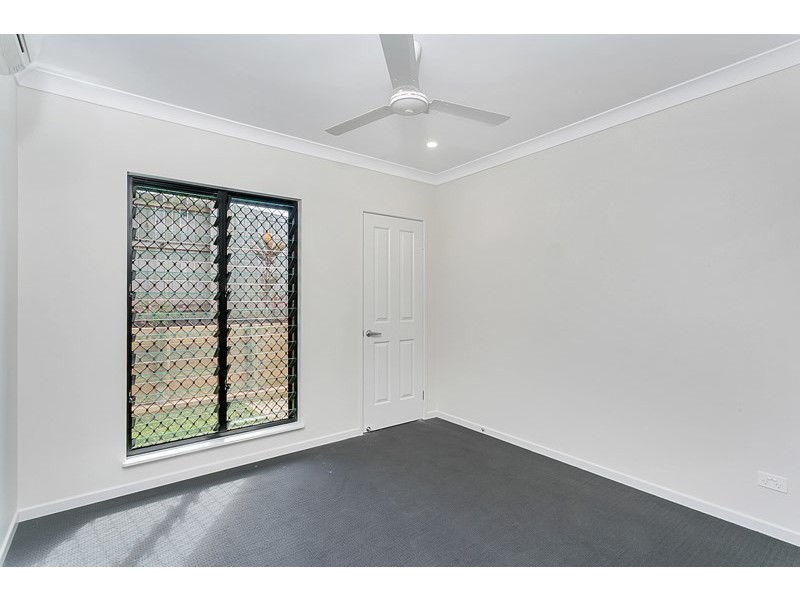 Bentley Park QLD 4869