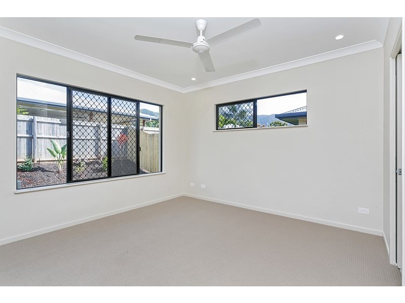 Bentley Park QLD 4869