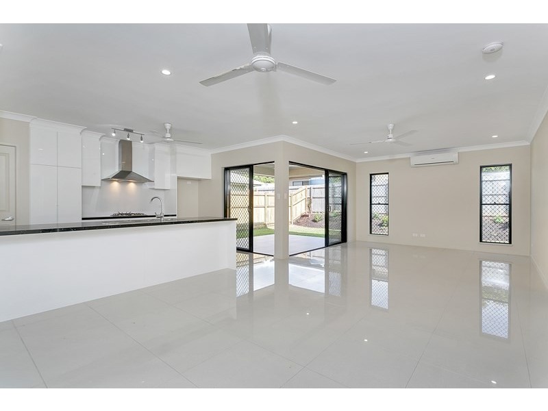 Bentley Park QLD 4869