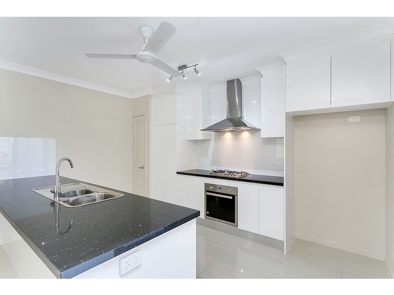 Bentley Park QLD 4869