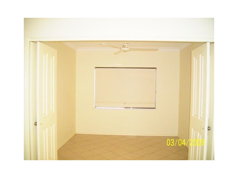 Bentley Park QLD 4869