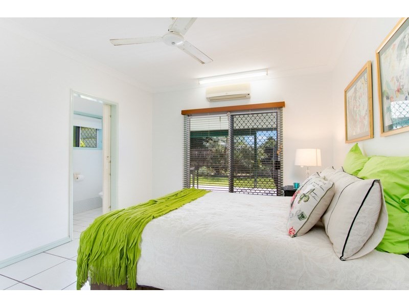 65 Resolution Drive, Bentley Park QLD 4869