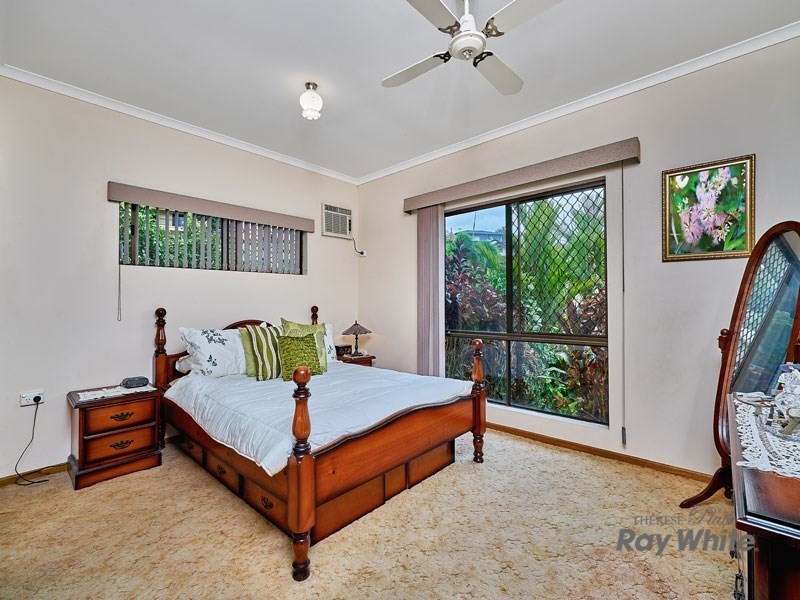 13 Pheasant Street, Bayview Heights QLD 4868
