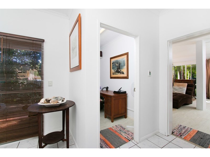 5 McCrae Street, Cairns QLD 4870