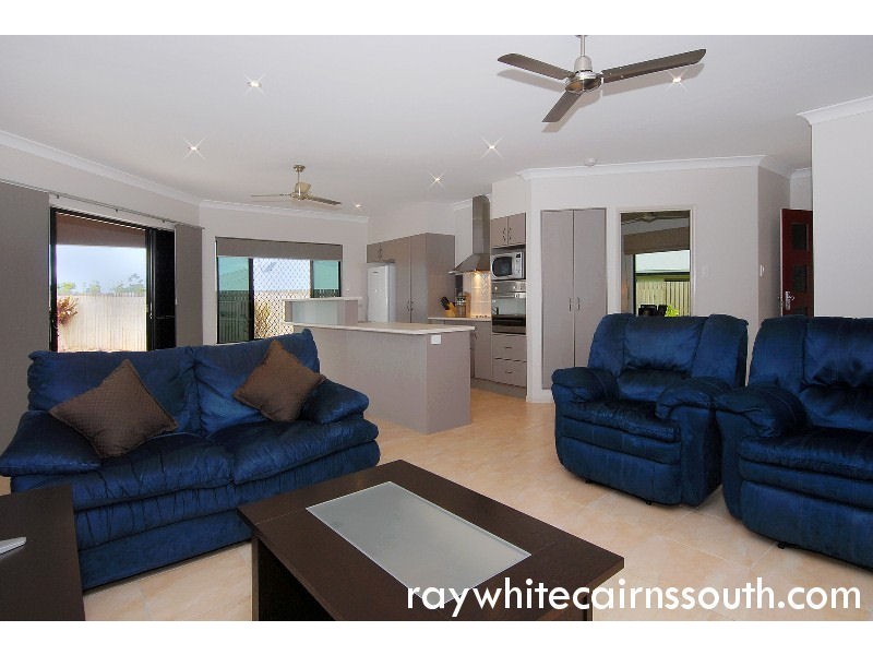 Bentley Park QLD 4869