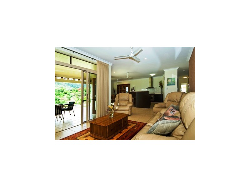 10 – 12 Ingot Close, Goldsborough QLD 4865