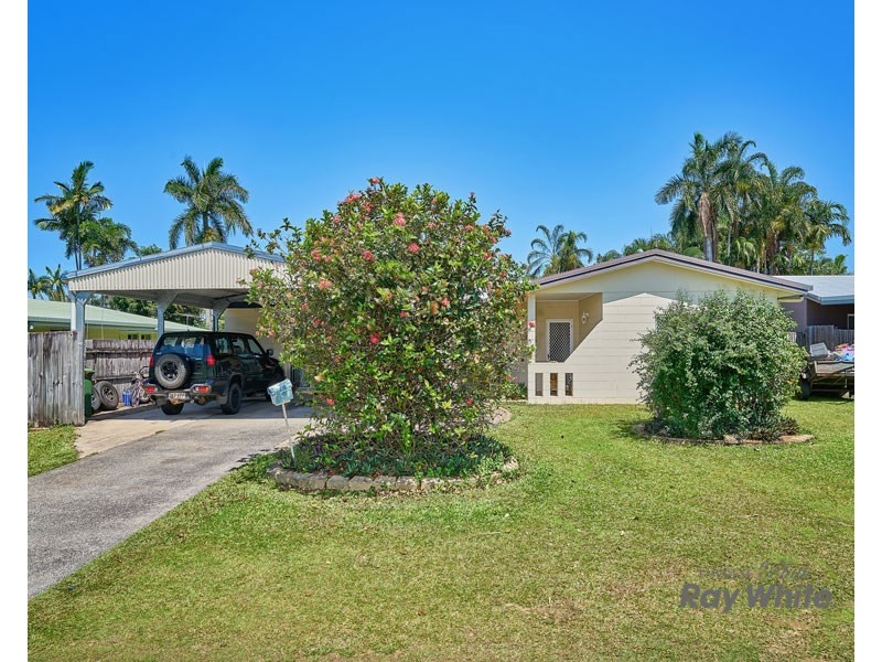 8 Tryal Street, Bentley Park QLD 4869