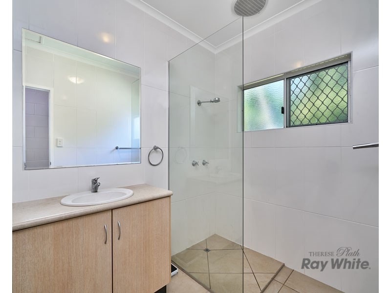 14 Beagle Close, Bentley Park QLD 4869