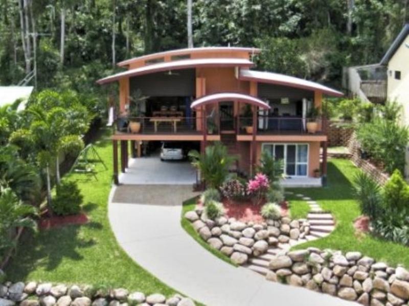 Bentley Park QLD 4869