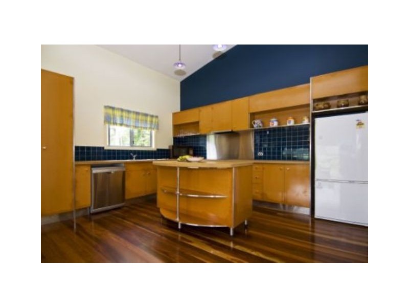 Bentley Park QLD 4869