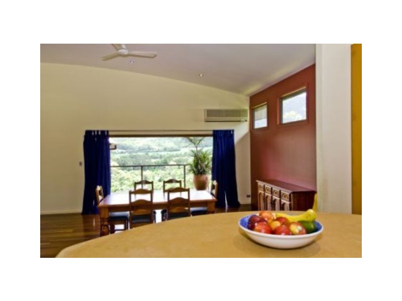 Bentley Park QLD 4869