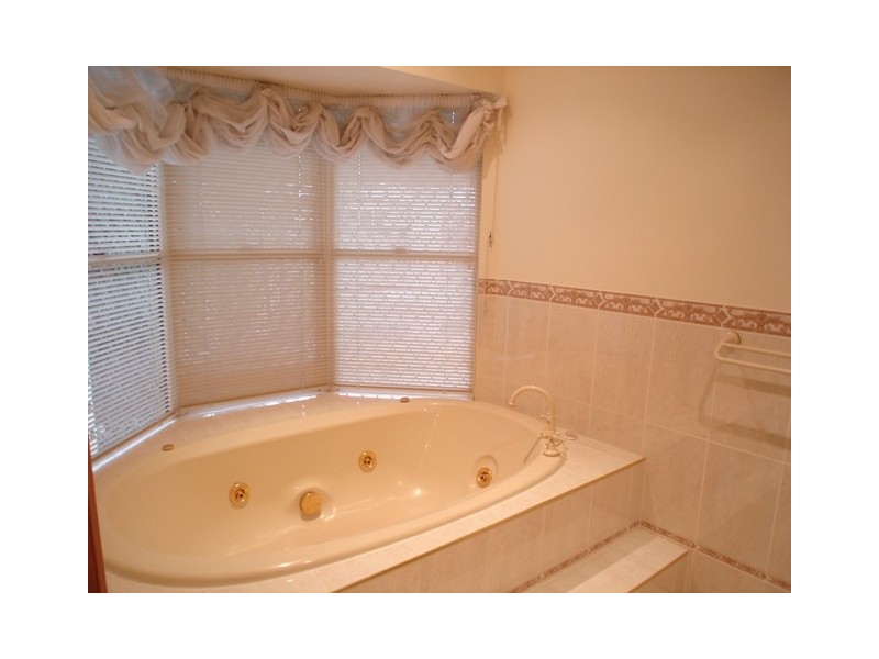 Mount Sheridan QLD 4868