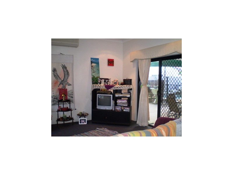 8 Wiseman Road East, Edmonton QLD 4869