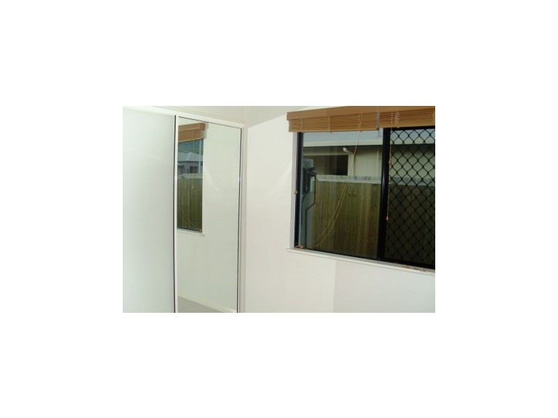 Bentley Park QLD 4869