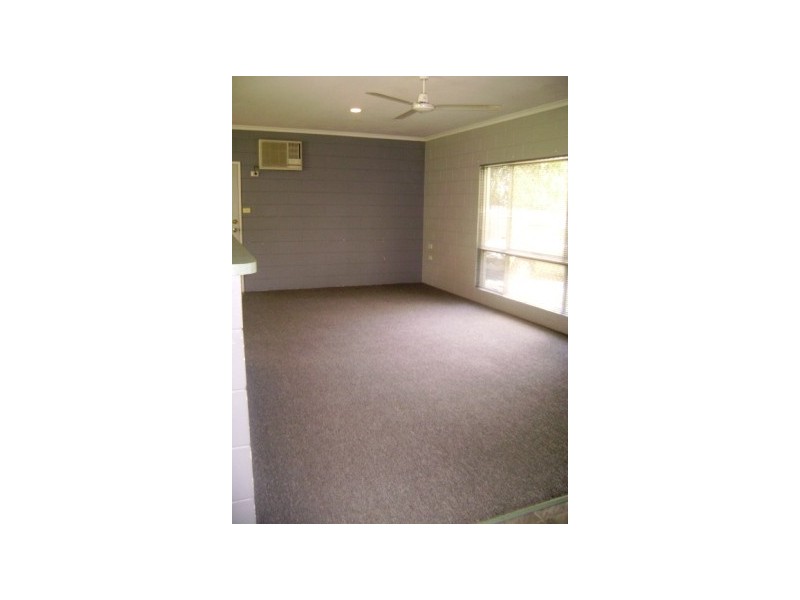 Bentley Park QLD 4869