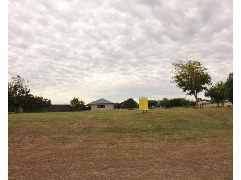 11 Parklands Circuit, Mareeba QLD 4880