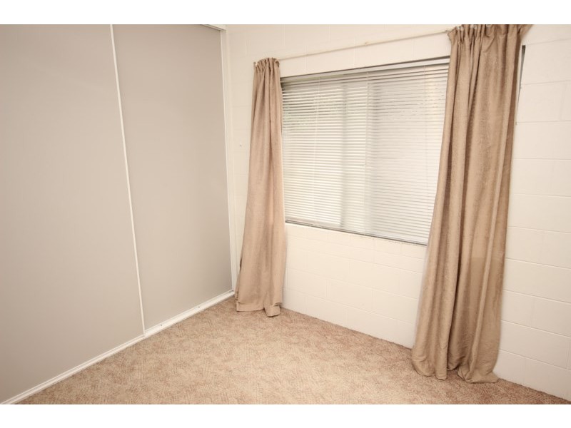 14 Royal Saxon Close, Mount Sheridan QLD 4868