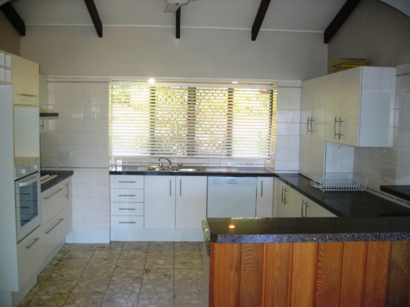 256 Toogood Road, Bayview Heights QLD 4868