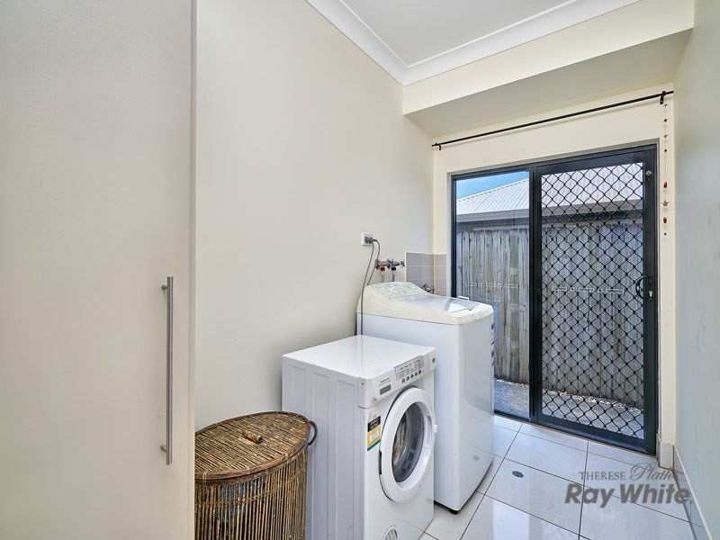 10 Charnley Avenue, Bentley Park QLD 4869