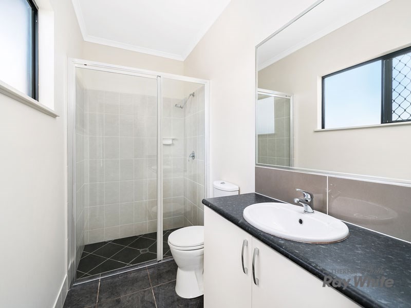 22 Hopkins Street, White Rock QLD 4868