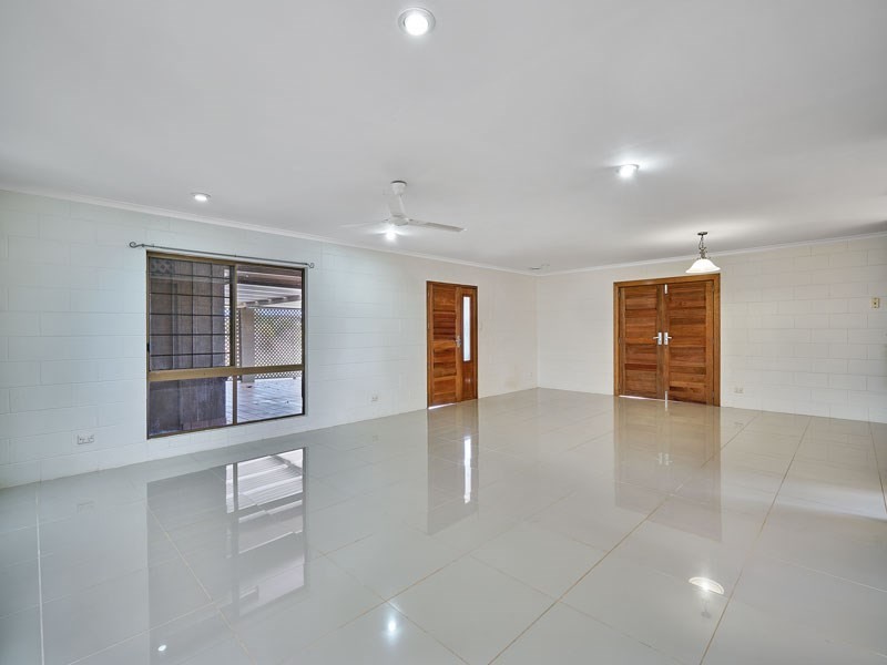 9 Oleander Drive, Yungaburra QLD 4884