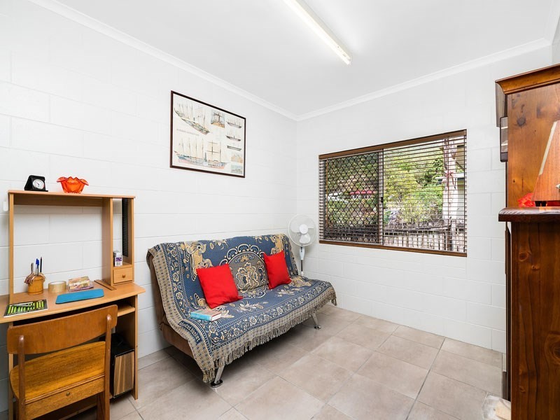 8 Halloran Close, Gordonvale QLD 4865